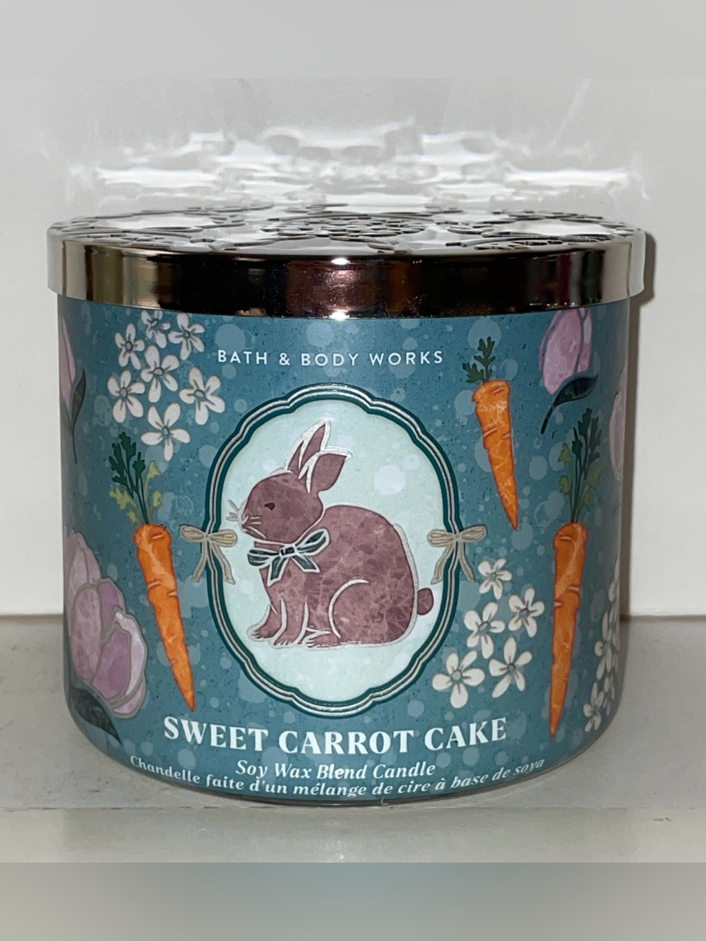 Bath & Body Works Sweet Carrot Cake Scented Easter Candle 3 Wick New